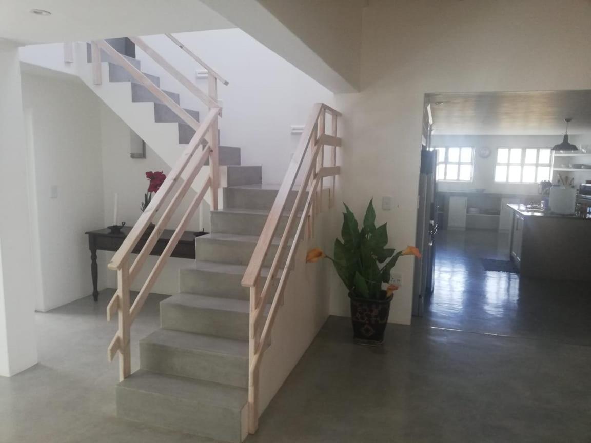a Deo House - Housity