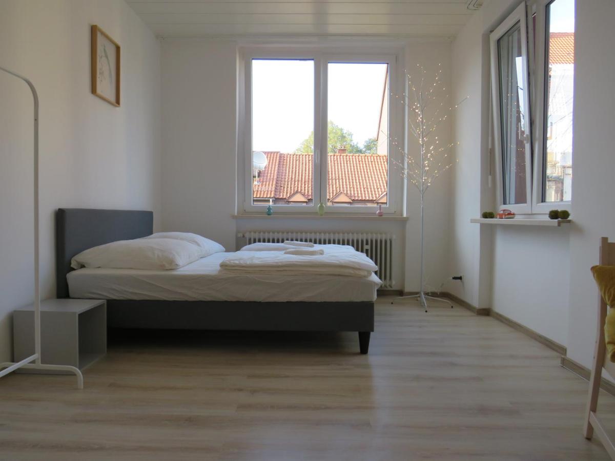 L8 Street Monteurwohnung - Kaiser-Friedrich-Str - Housity