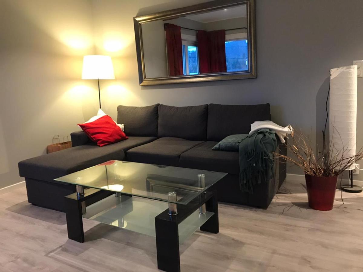 # 1 Mountain View with free street parking - Housity