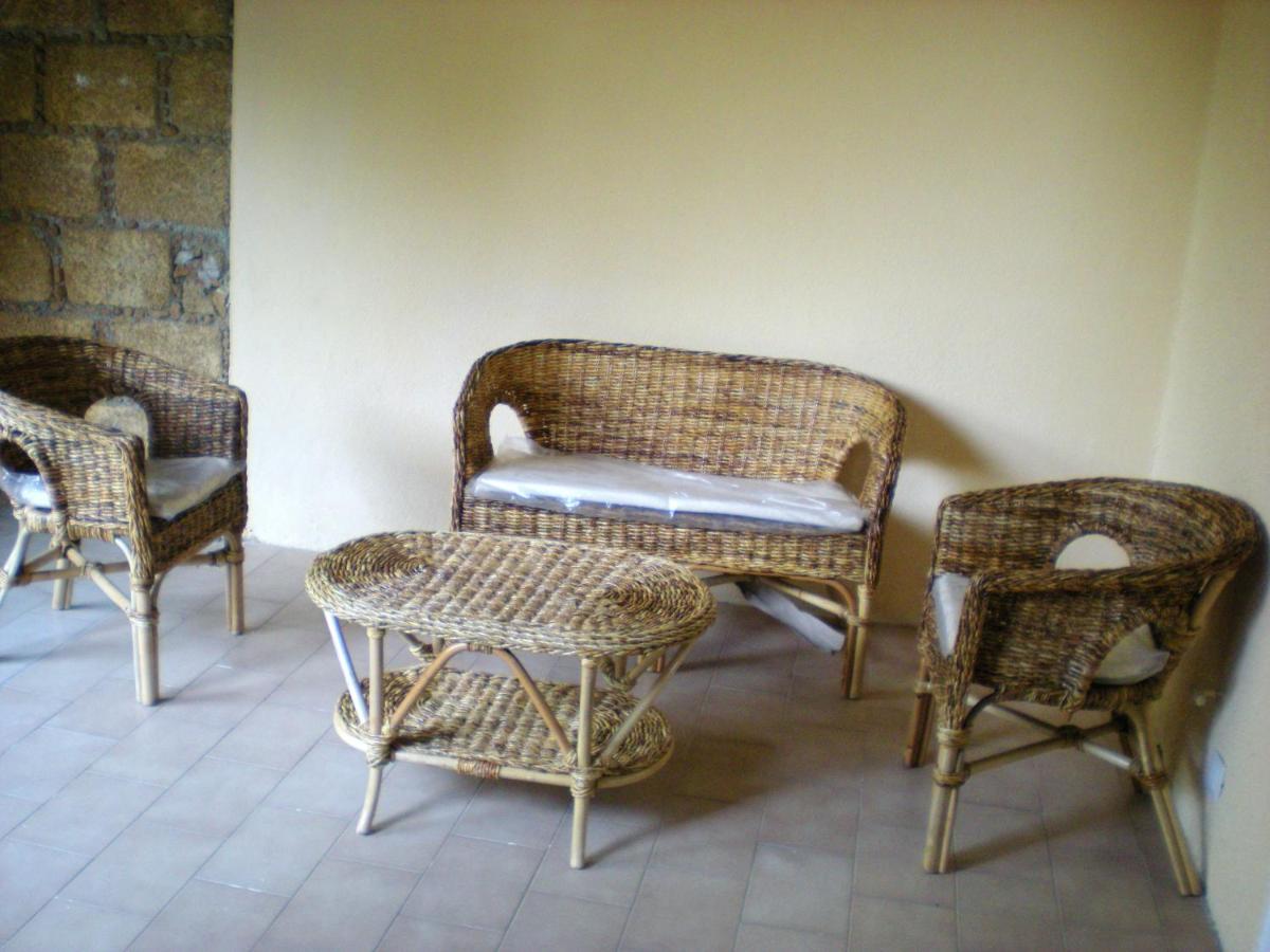 One bedroom house at Praialonga 200 m away from the beach with enclosed garden and wifi - Housity