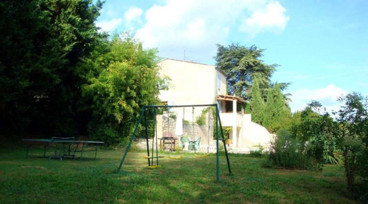 Charmante villa a Dauphin avec piscine privee et jardin - Housity