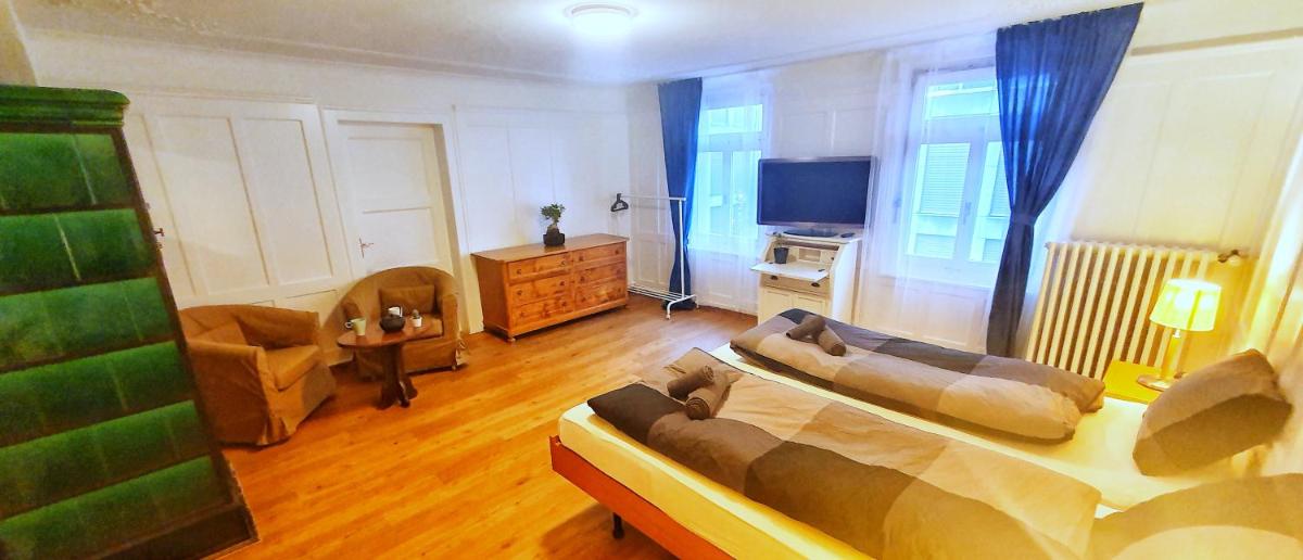 Sensi Living Station - Housity