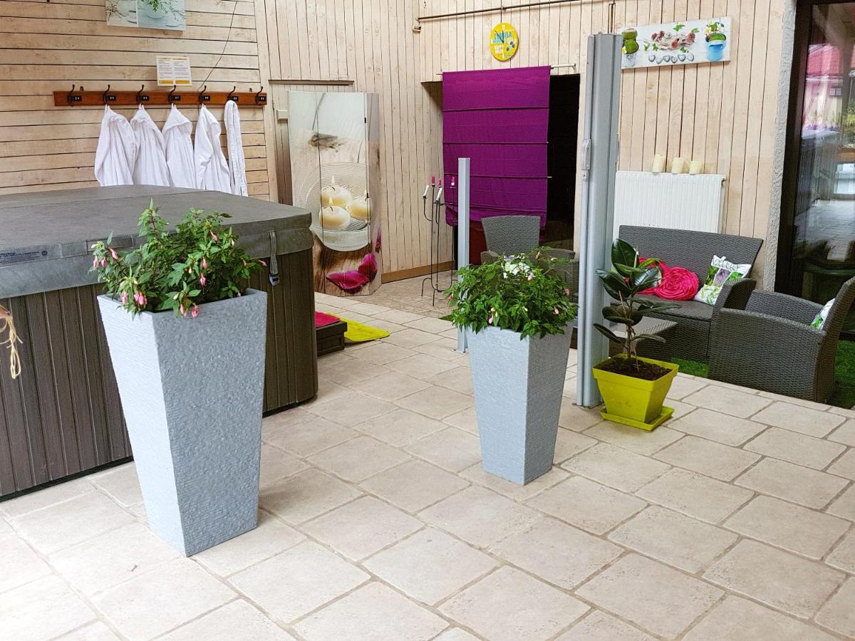 Villa elegante a Ottonville avec piscine privee - Housity