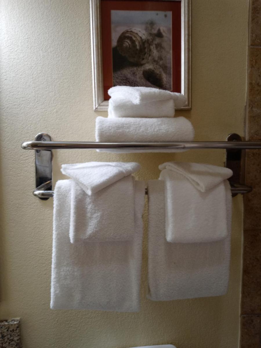 Suitetrails - Hawthorn Suites by Wyndham Corpus Christi/Padre Isle