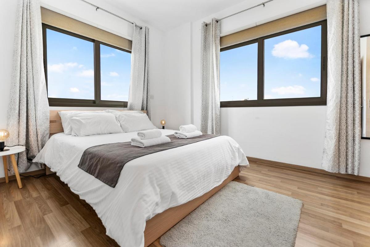 Glabur Stays - The Nicosia Elite - Exceptional Top Floor Apartment Nicosia City, Welcomes U!!! - Housity