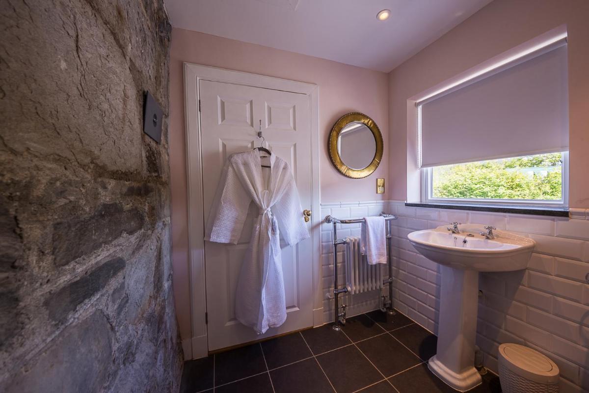 Taymouth Marina - Port Bane - Housity