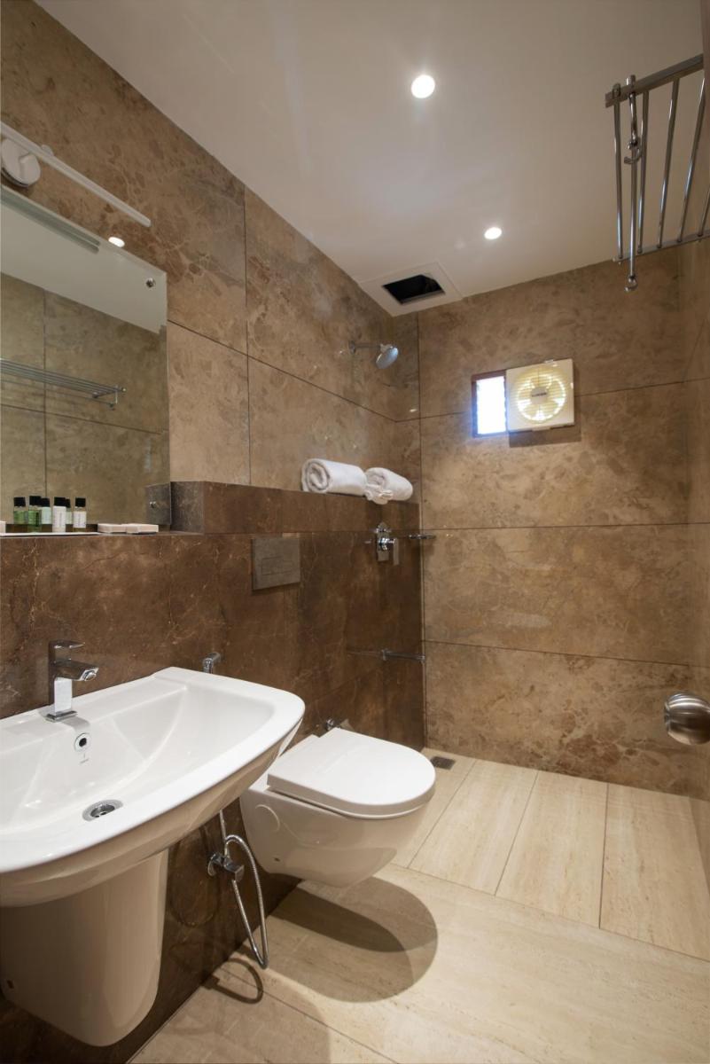 Time Square Boutique Hotel & Spa - Housity