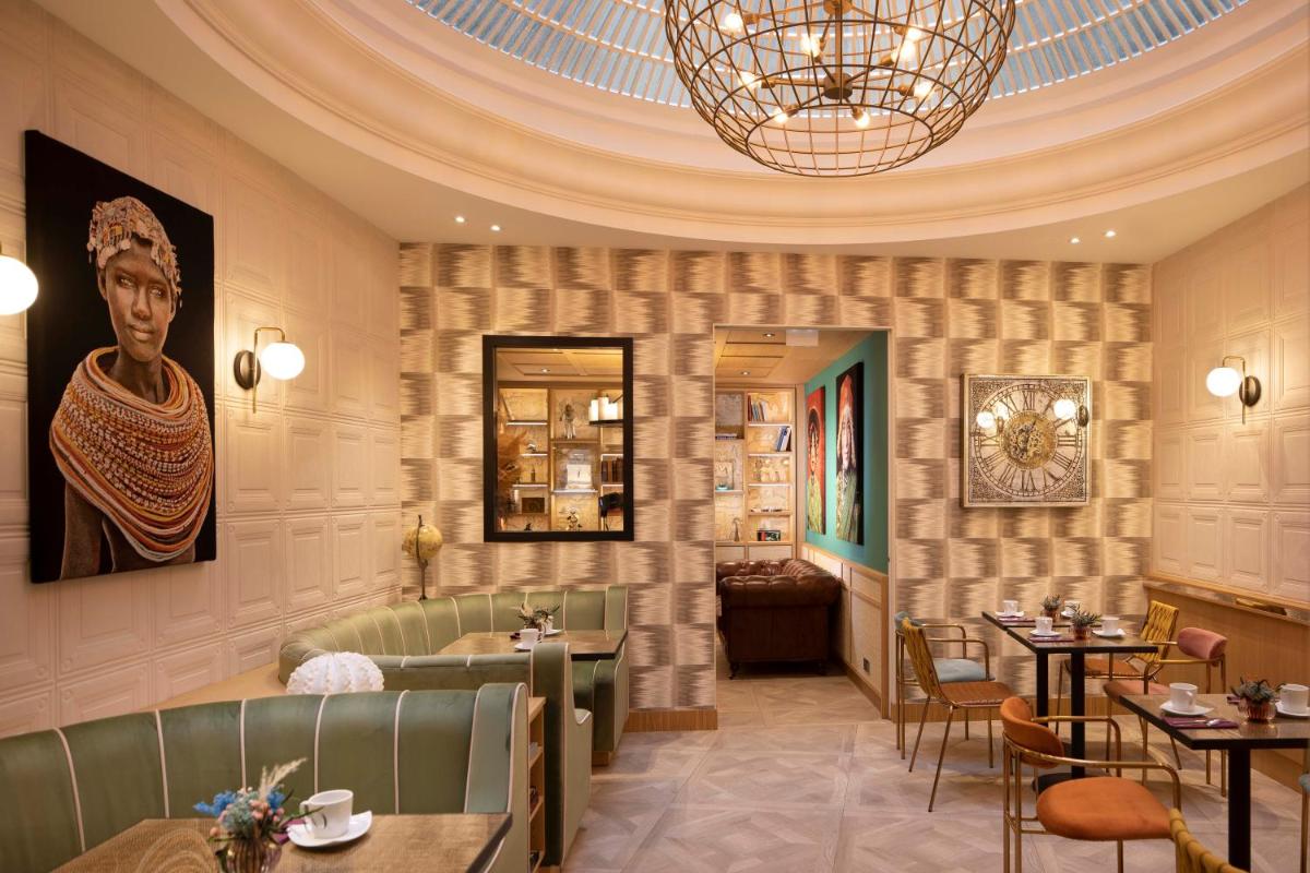 Coin salon dans l'établissement Hotel Phileas Lazare & Spa - Opera