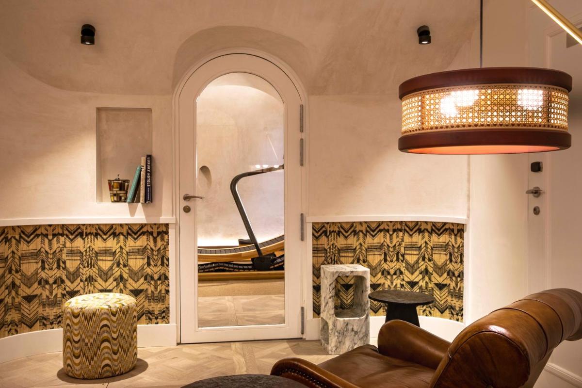 Coin salon dans l'établissement Hotel Phileas Lazare & Spa - Opera