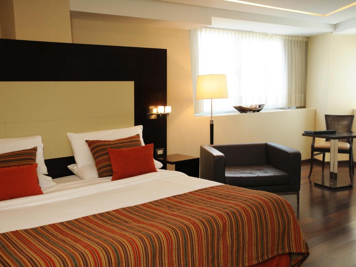 Hotel Del Bono Park - Housity