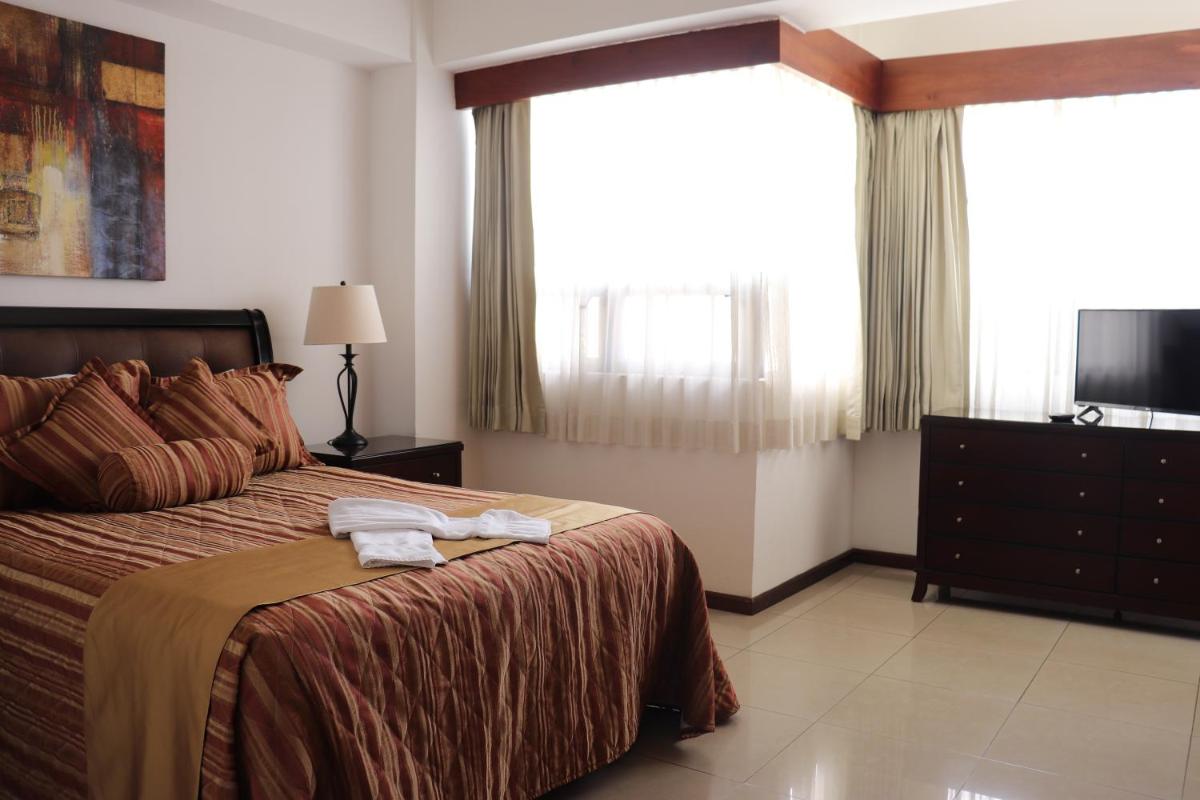 Suites Jardín Imperial - Housity
