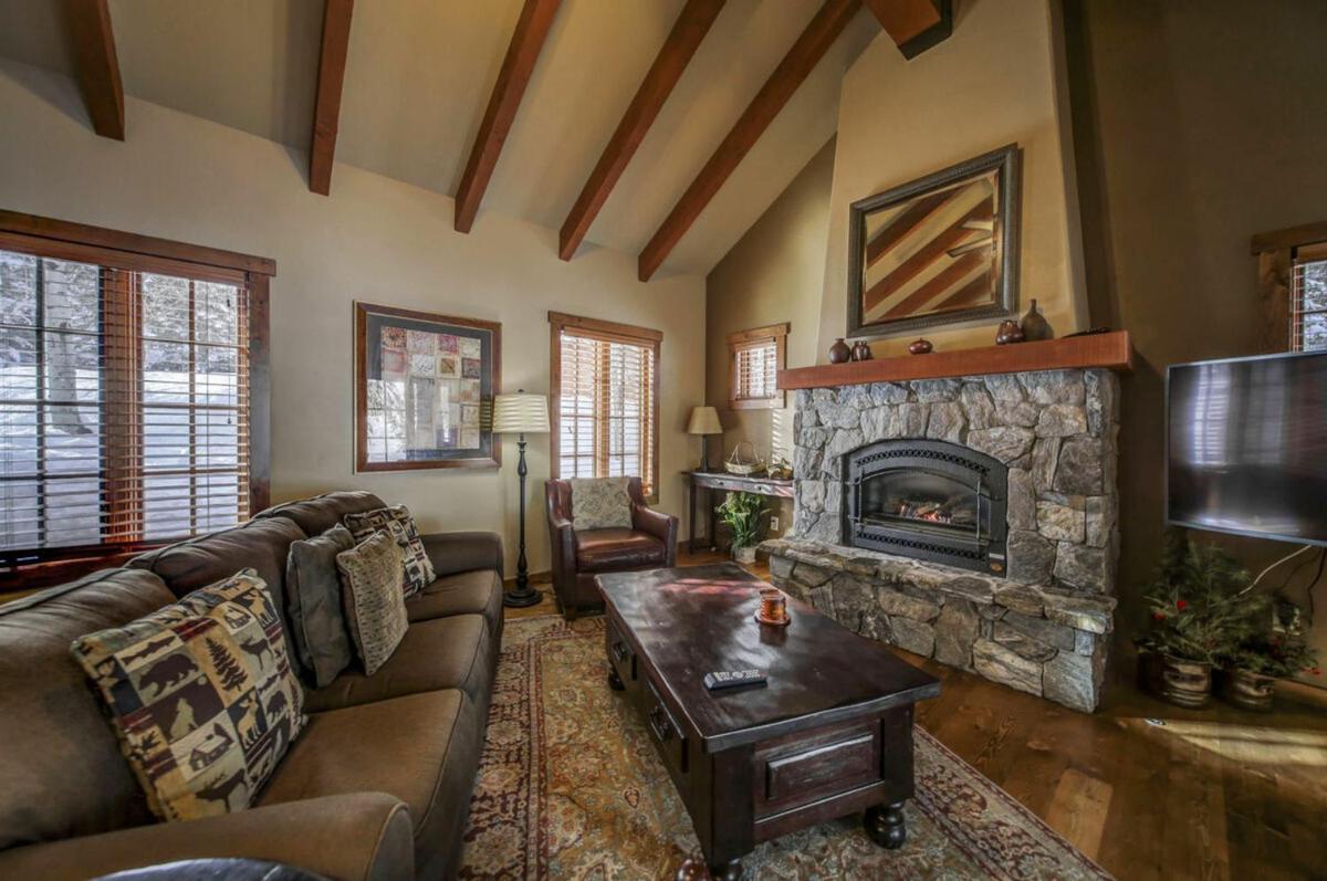 Rock Creek 5 at Tamarack Resort by Casago McCall - Donerightmanagement - Housity