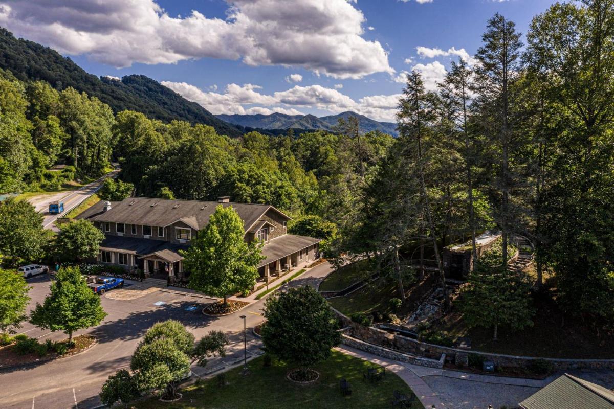 Nantahala Village - Housity