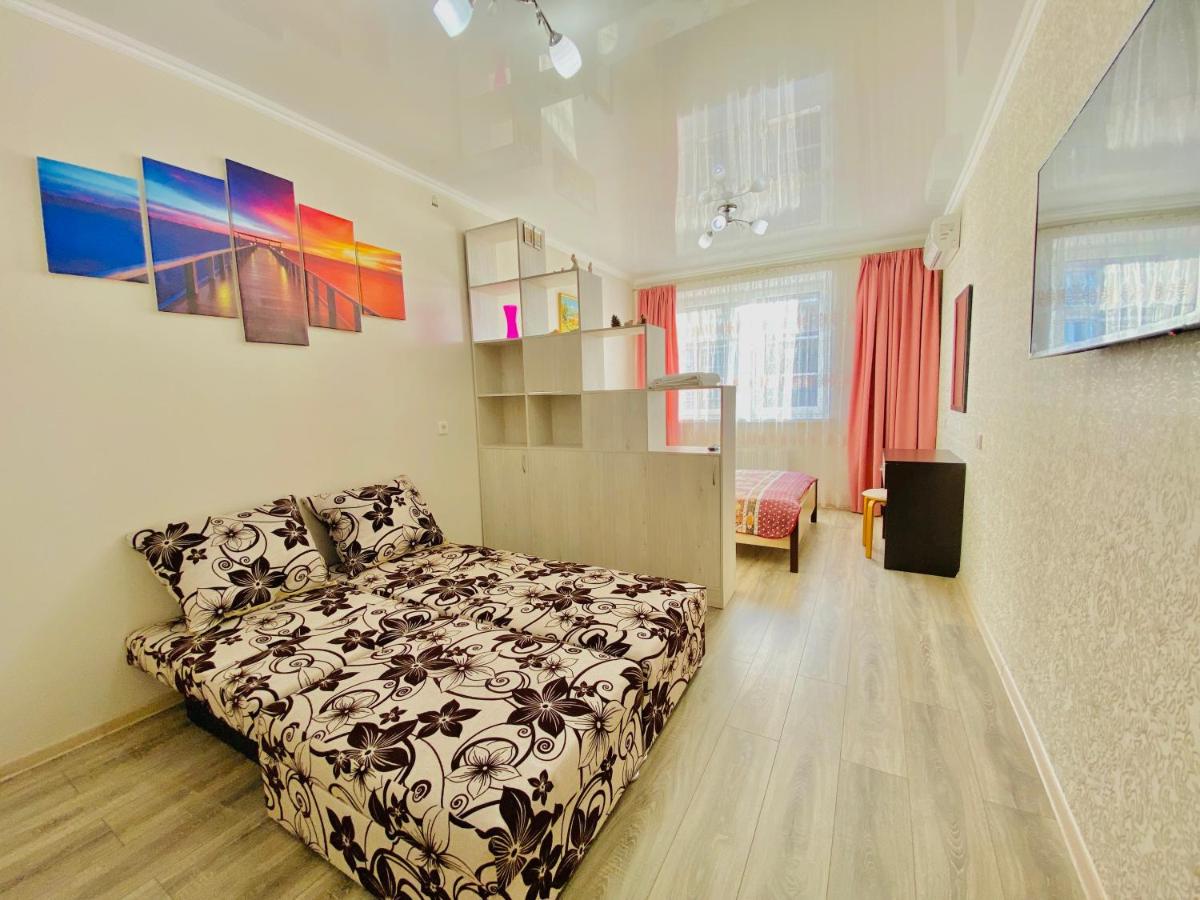 Apartament lazurnyi plius - Housity