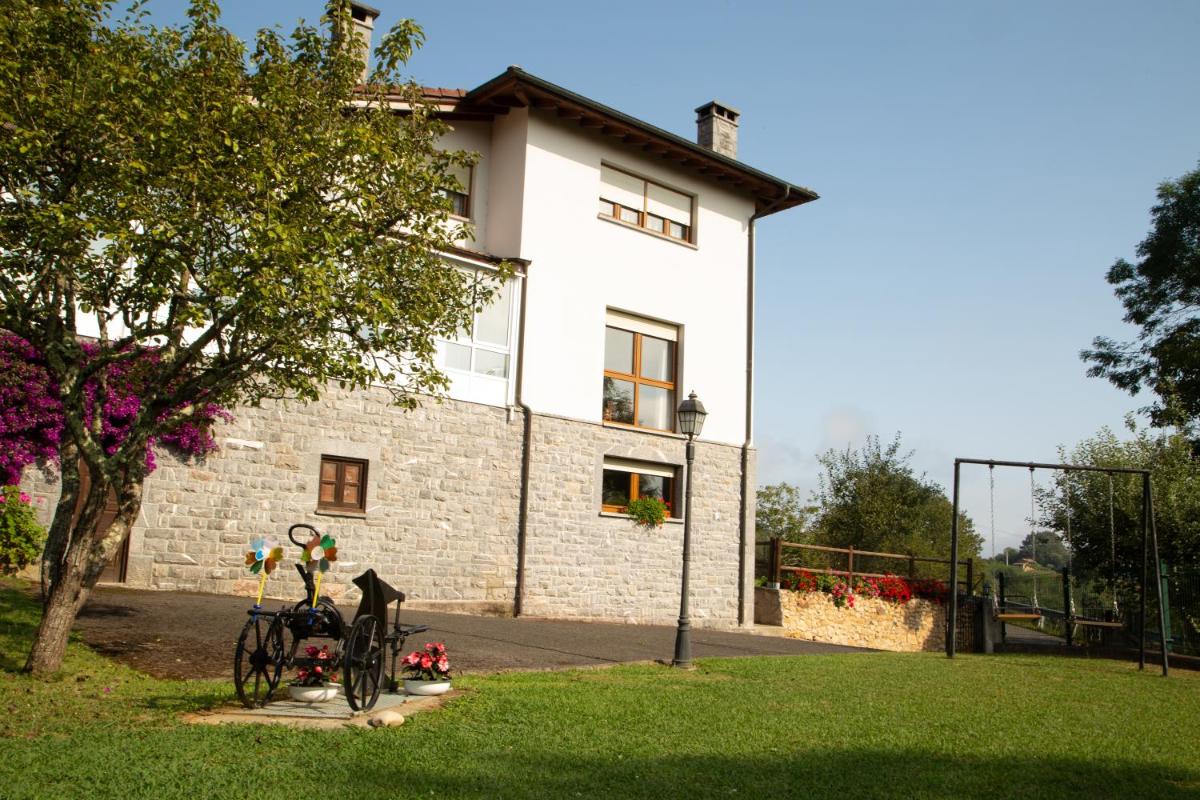 El Roxu Apartamentos - Housity
