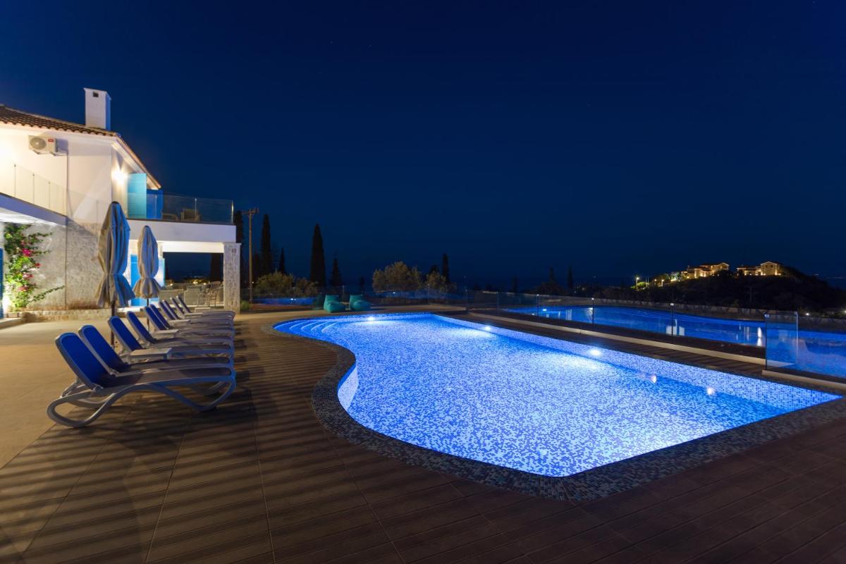 Indigo Villa - Housity