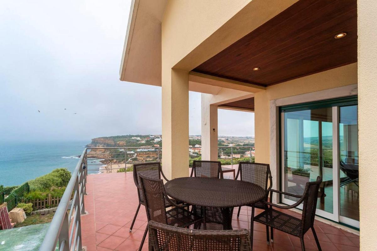 4 bedrooms house with sea view enclosed garden and wifi at Santo Isidoro 1 km away from the beach - Housity