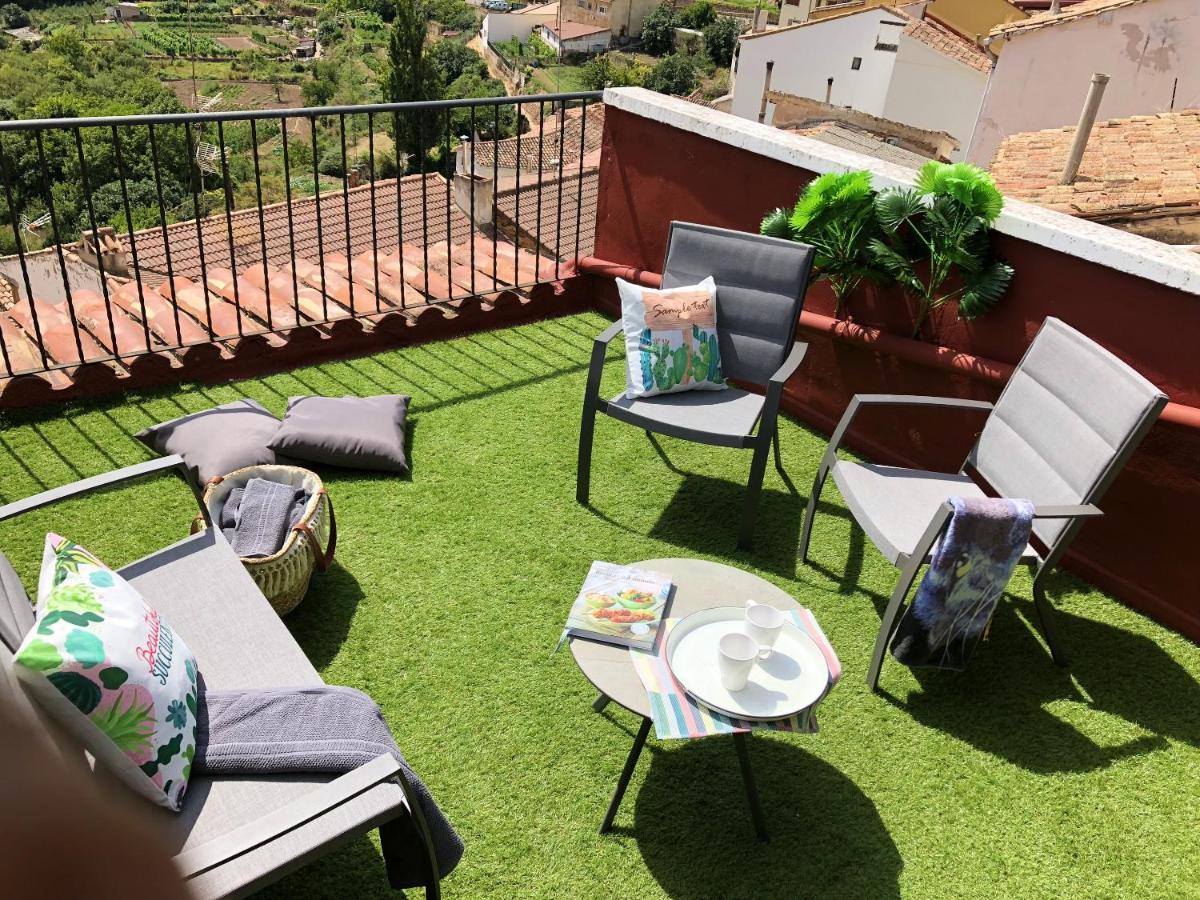 Comfortable House in Viguera with Mountain View - Housity