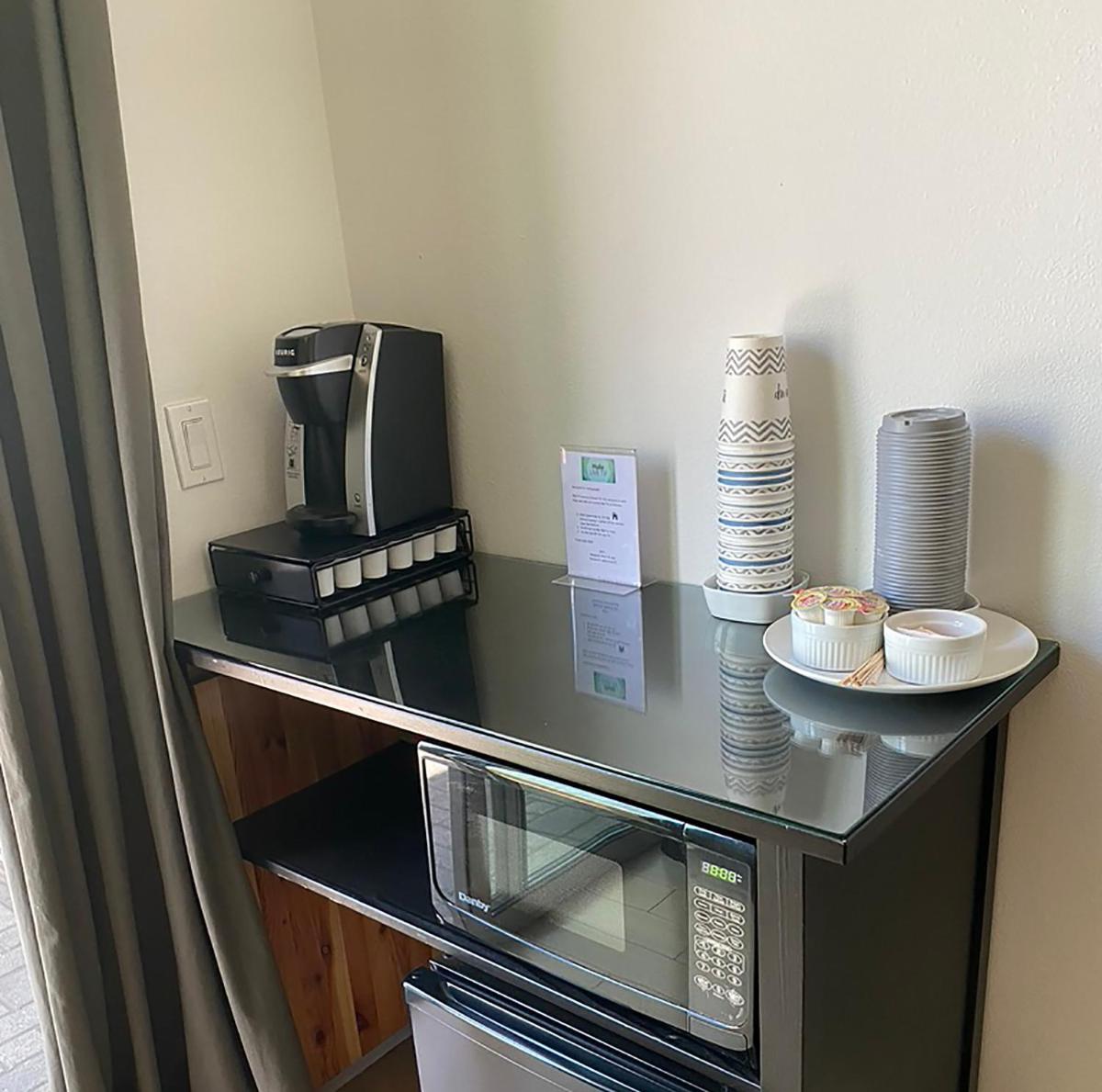 Hollywood’s Suite - Hizvo