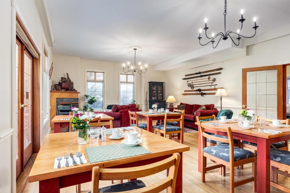 Courthouse Inn Revelstoke - Housity