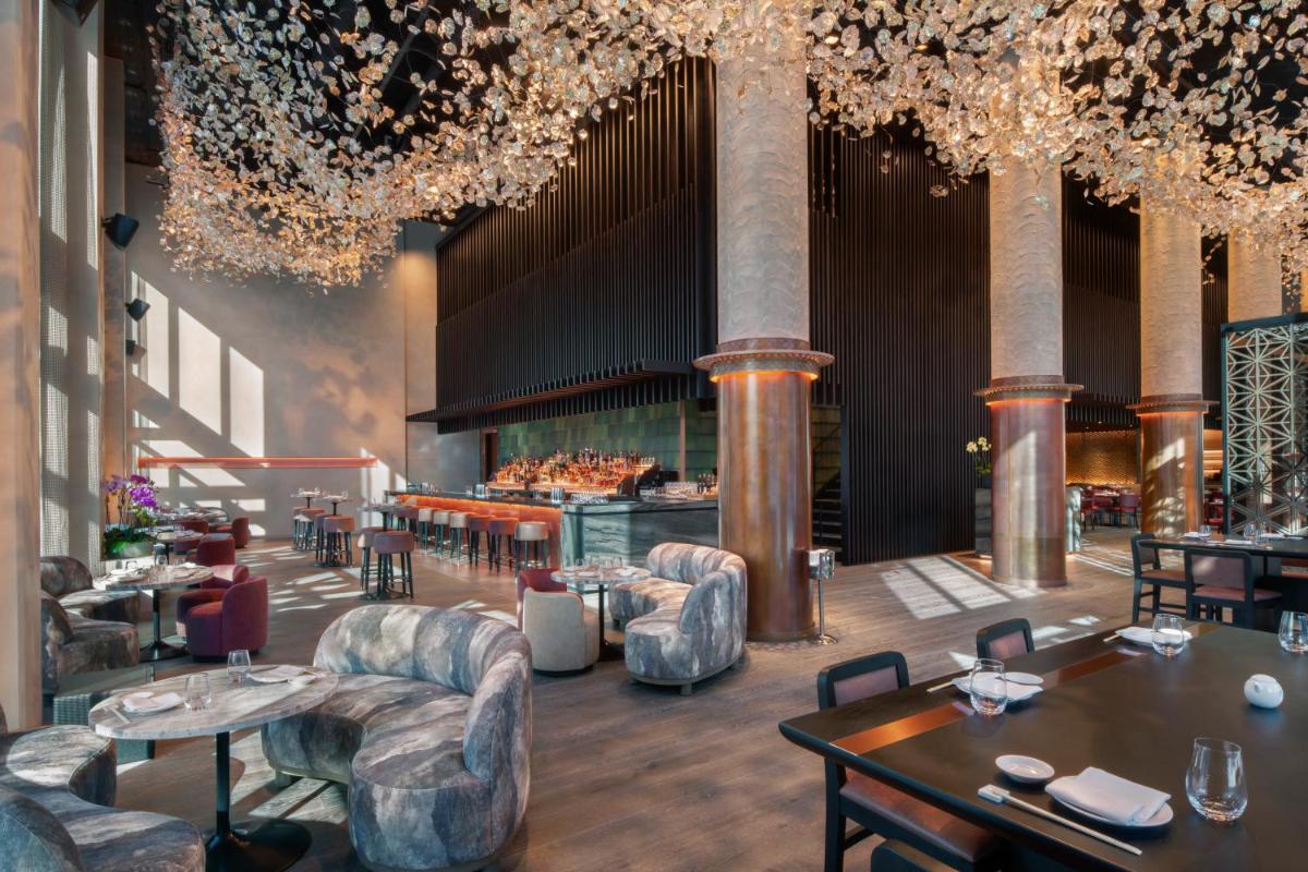 Nobu Hotel Chicago - Housity