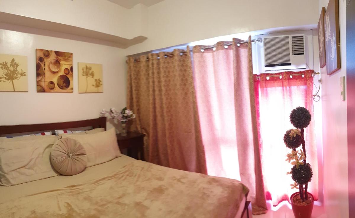 Yohan's CoolSpace Tagaytay with Netflix - Housity