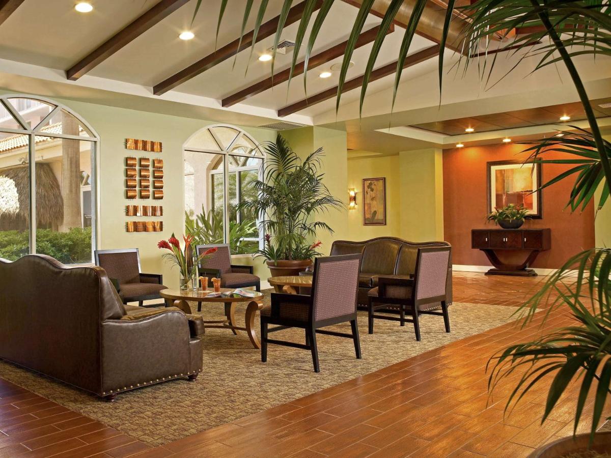 Palm Beach Shores Resort and Vacation Villas - Housity