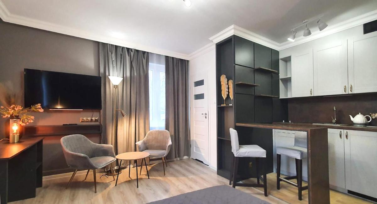 DK Premium przy Parku Centralnym - Housity