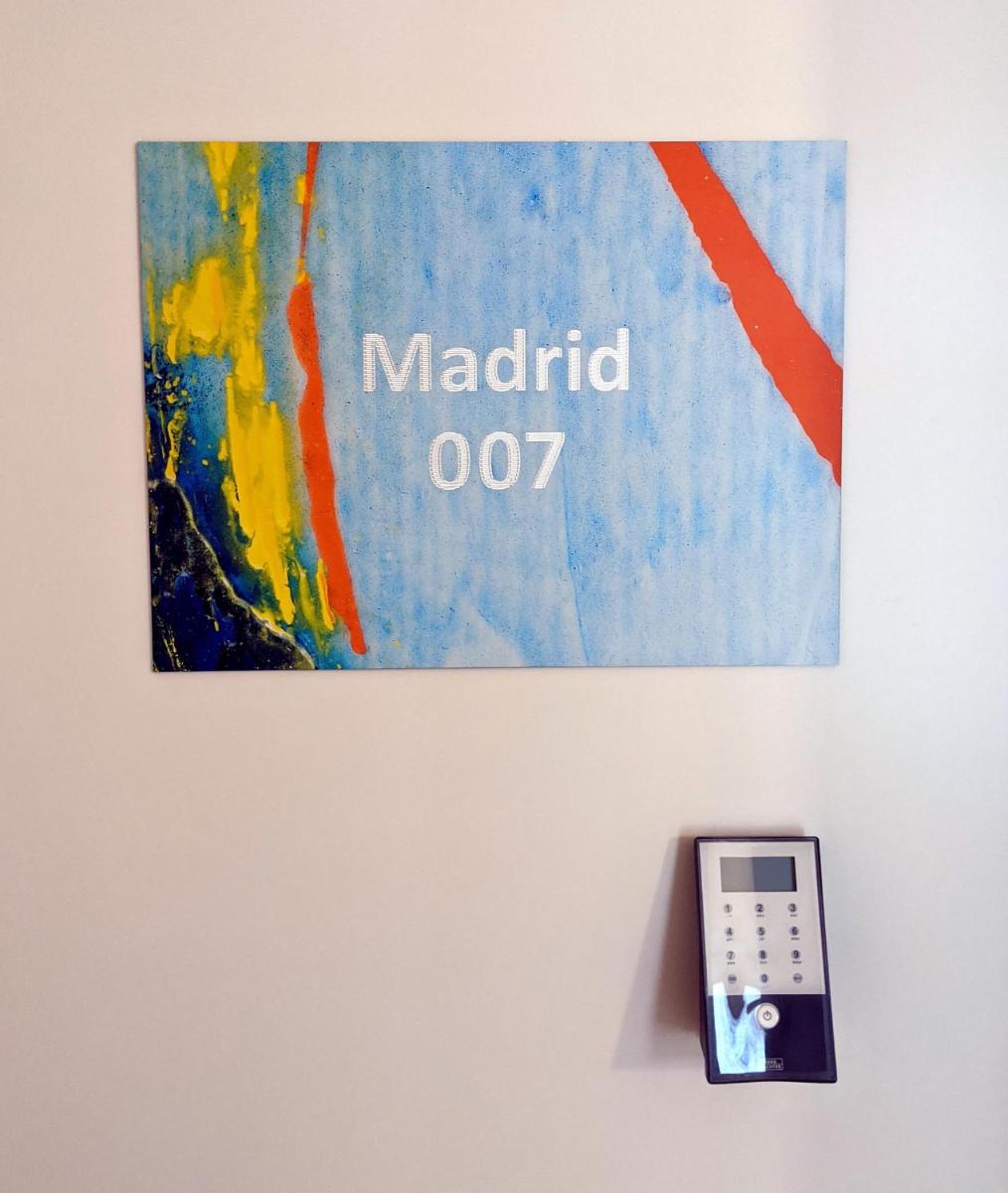 007 Studio Apartment Madrid 30m2 - Housity