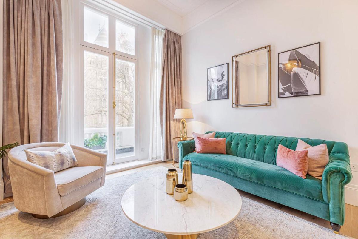 Royal Kensington in Cromwell Road - Housity