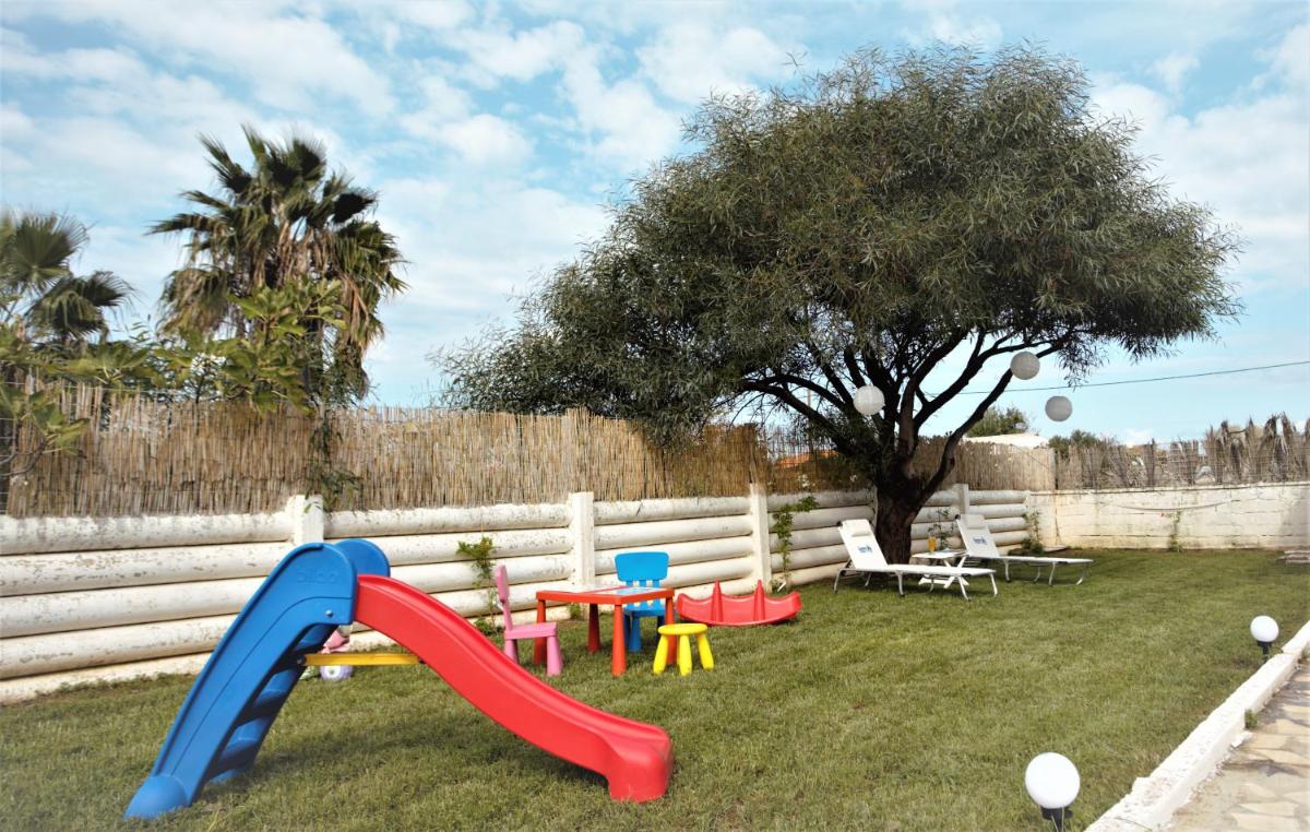 Evas House 7 mins walk to beach - Housity
