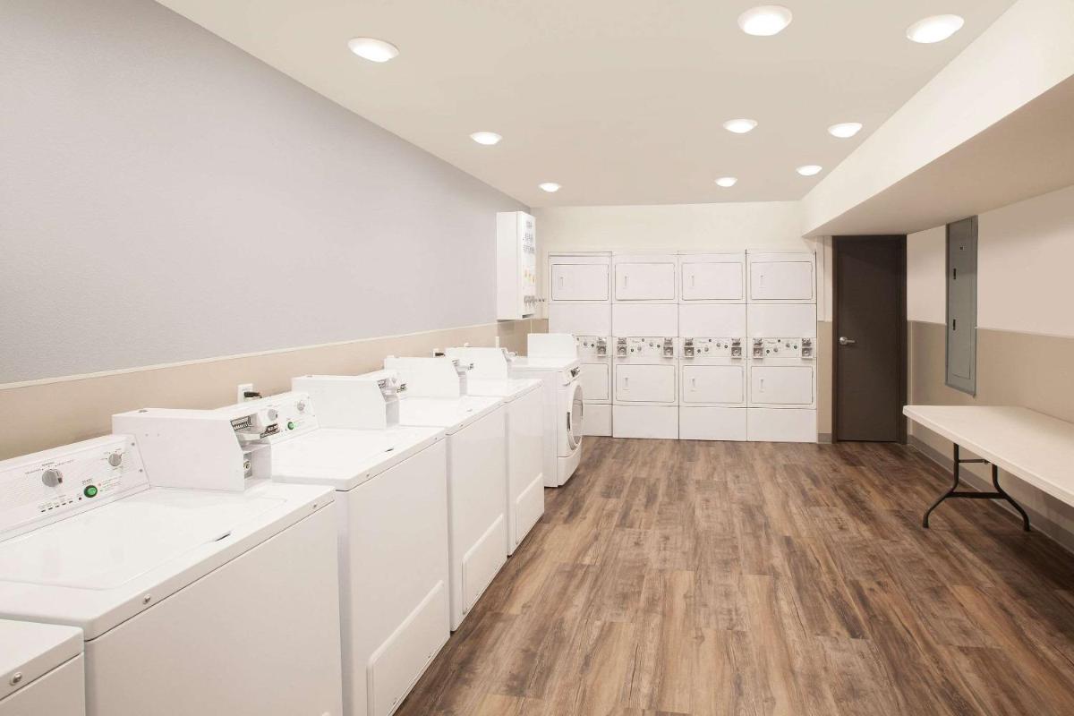 Woodspring Suites West Monroe - Housity