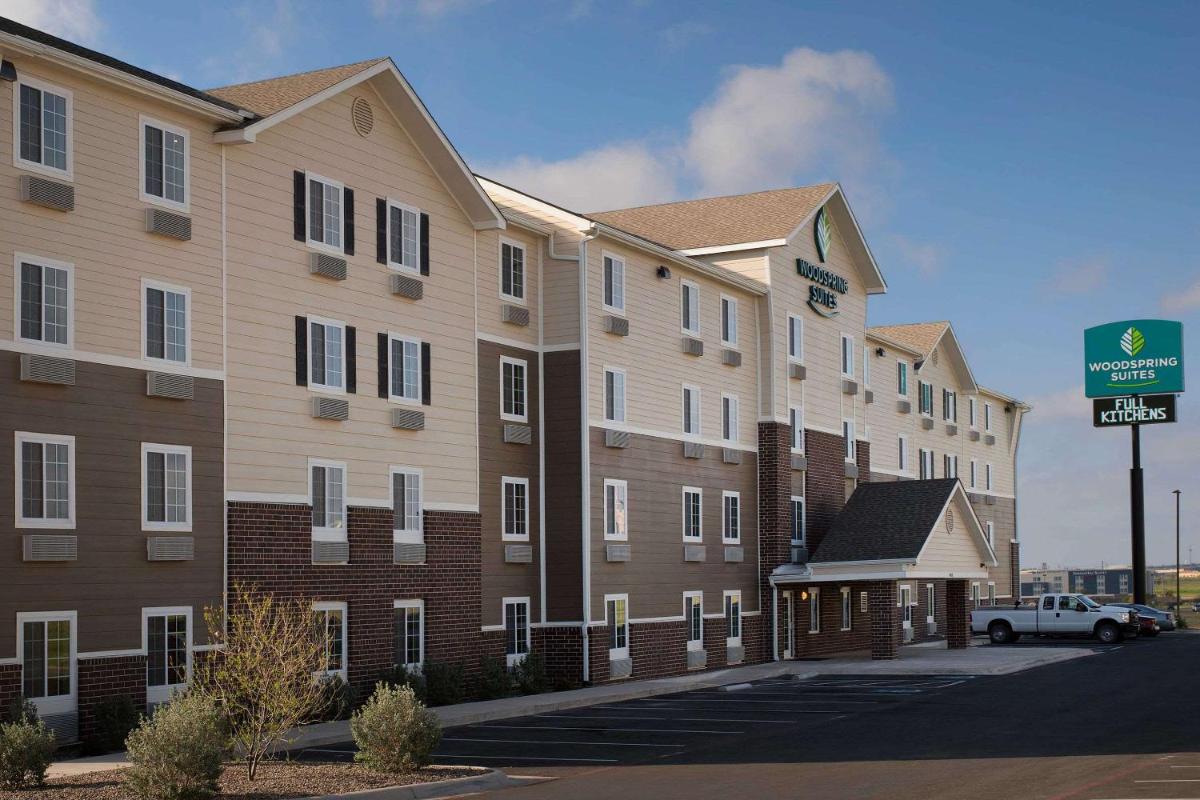 WoodSpring Suites San Angelo - Housity