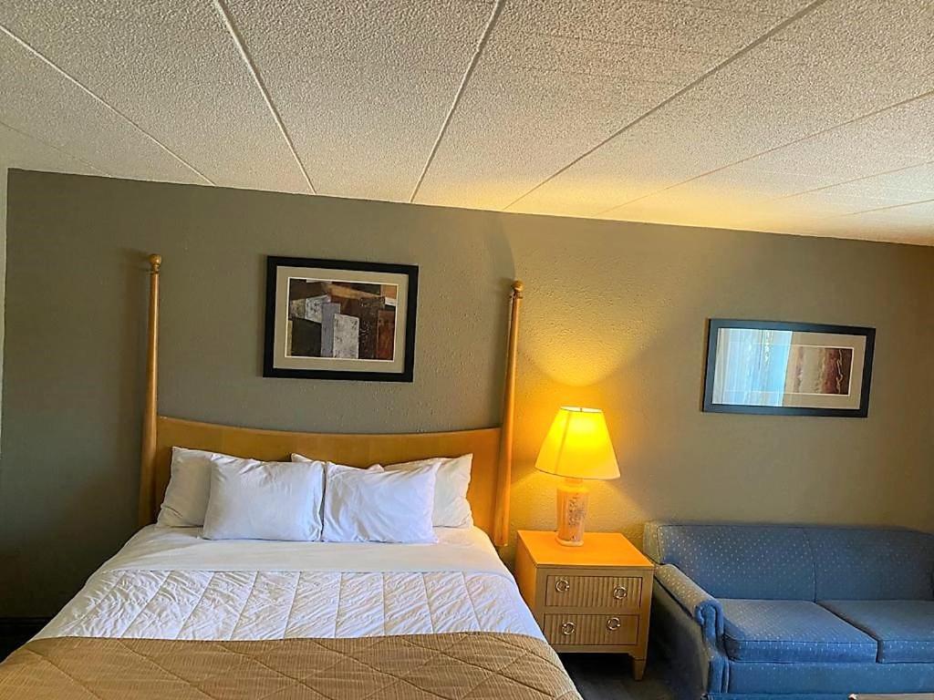 Hotel Veranda DuBois - Housity