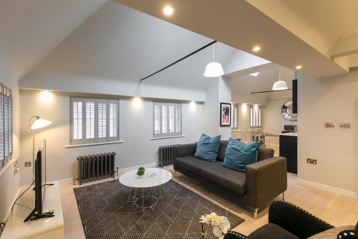 Urban Chic - Wellington - Housity