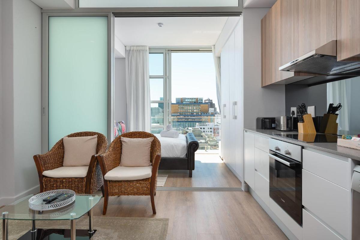 The Sentinel Luxury Apartments - Housity