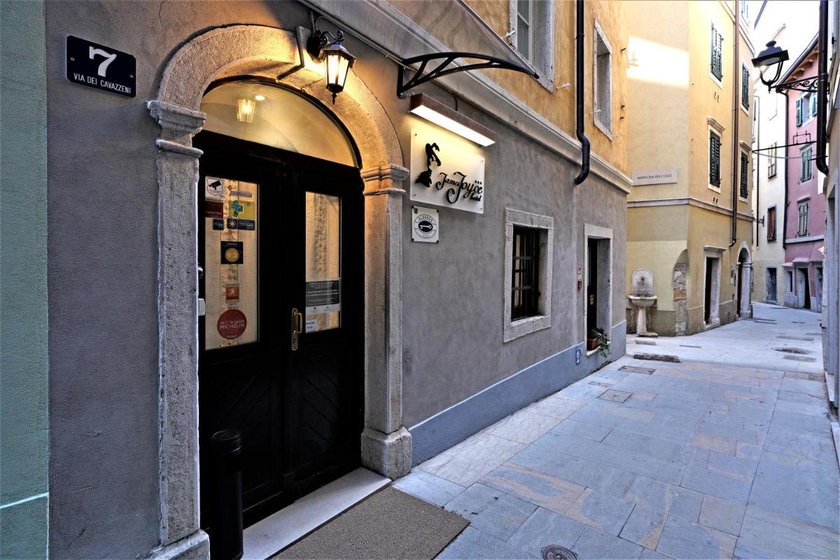 Hotel James Joyce - Housity