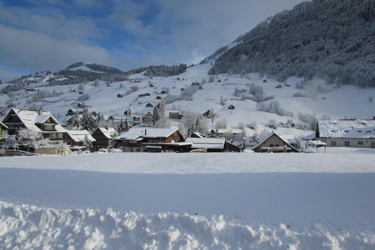 Wies - Housity