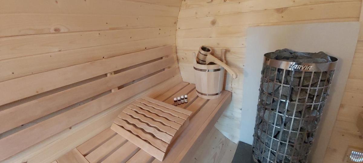 AB Domki całoroczne nad jeziorem - Housity