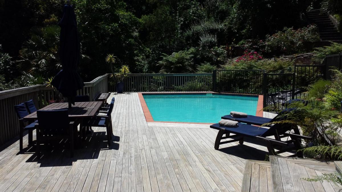 Suitetrails - Bluff Hill Bed & Breakfast