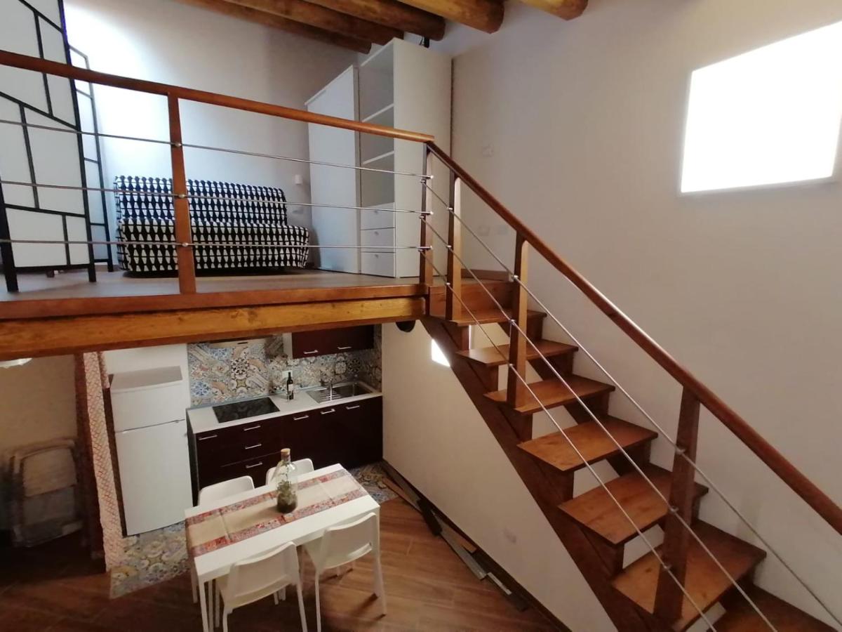 Case Vacanze Azzurra, Loredana e Trinacria - Housity