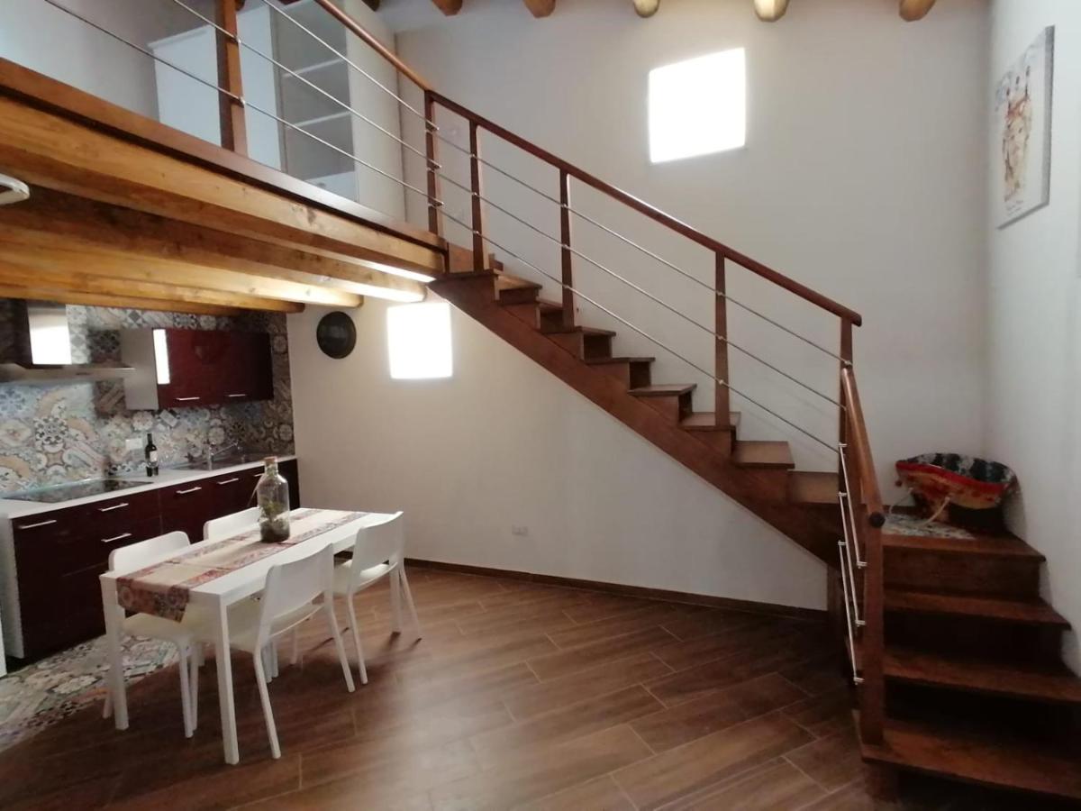 Case Vacanze Azzurra, Loredana e Trinacria - Hizvo