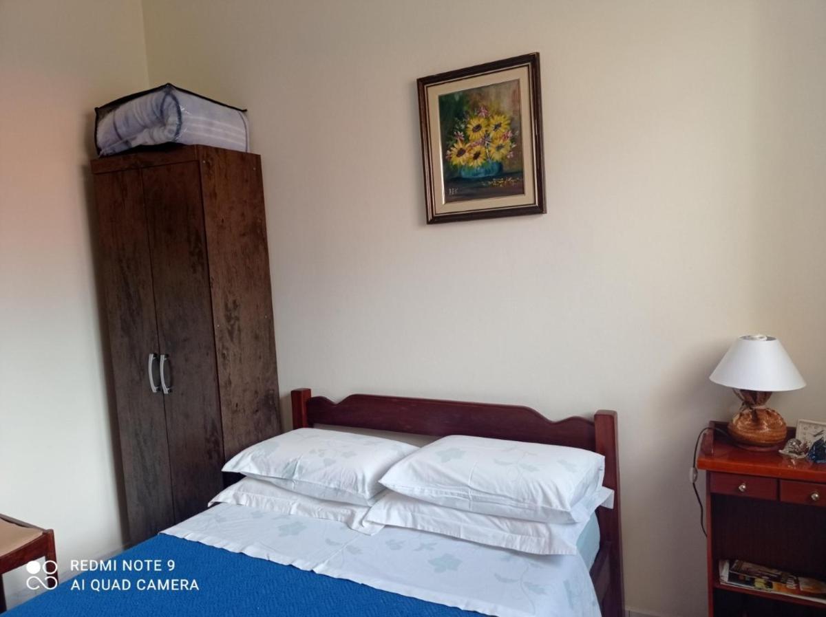 Cunha centro - quarto cama de casal - Housity