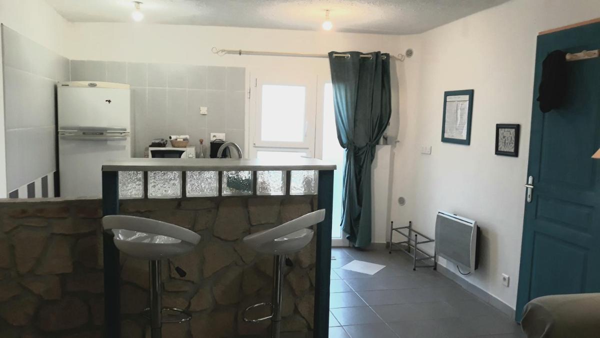 Suitetrails - Pause Appart 40 m2 avec cour privative - Spacieux & Confortable