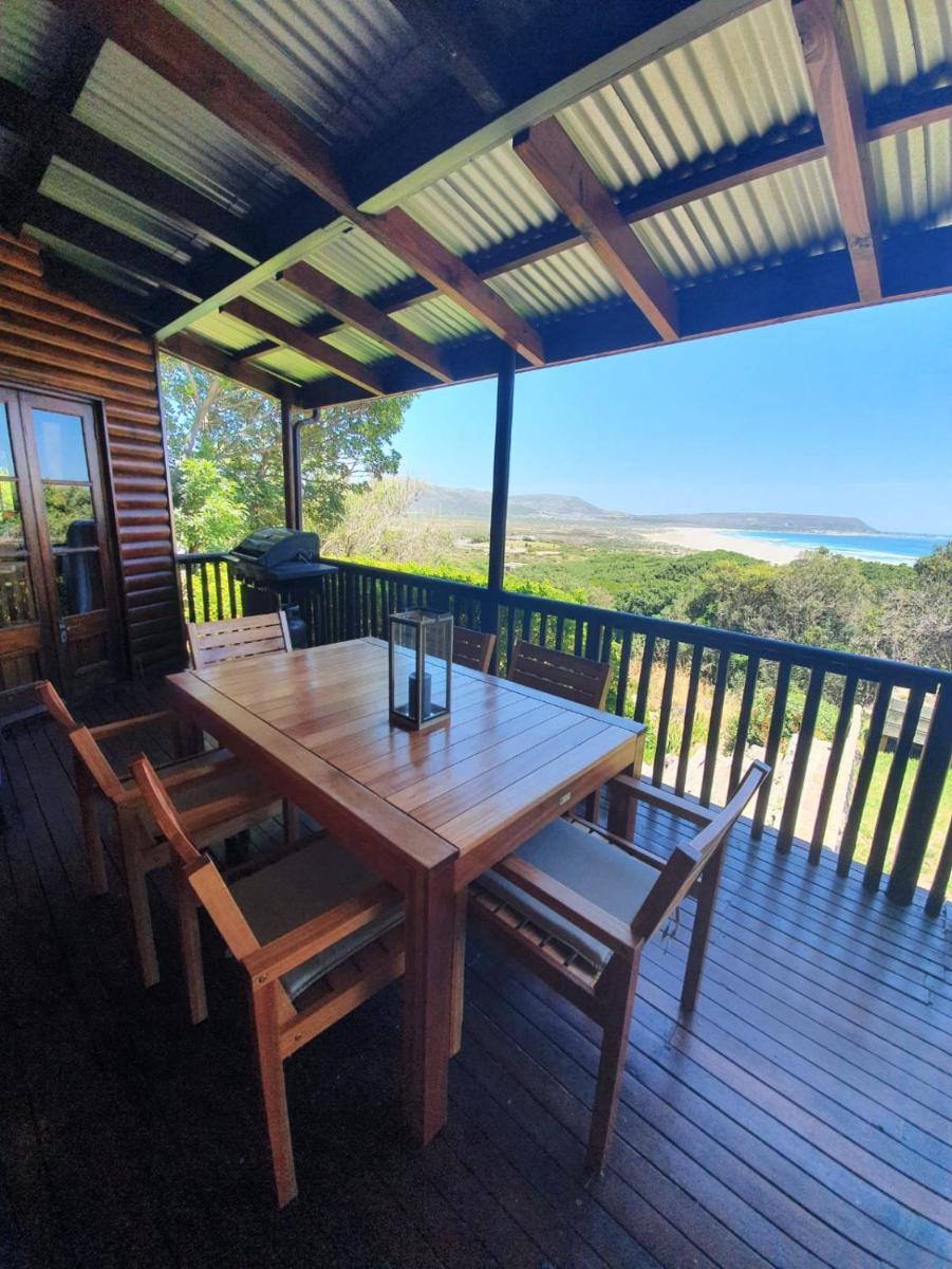 Noordhoek Sea Cabin - Housity