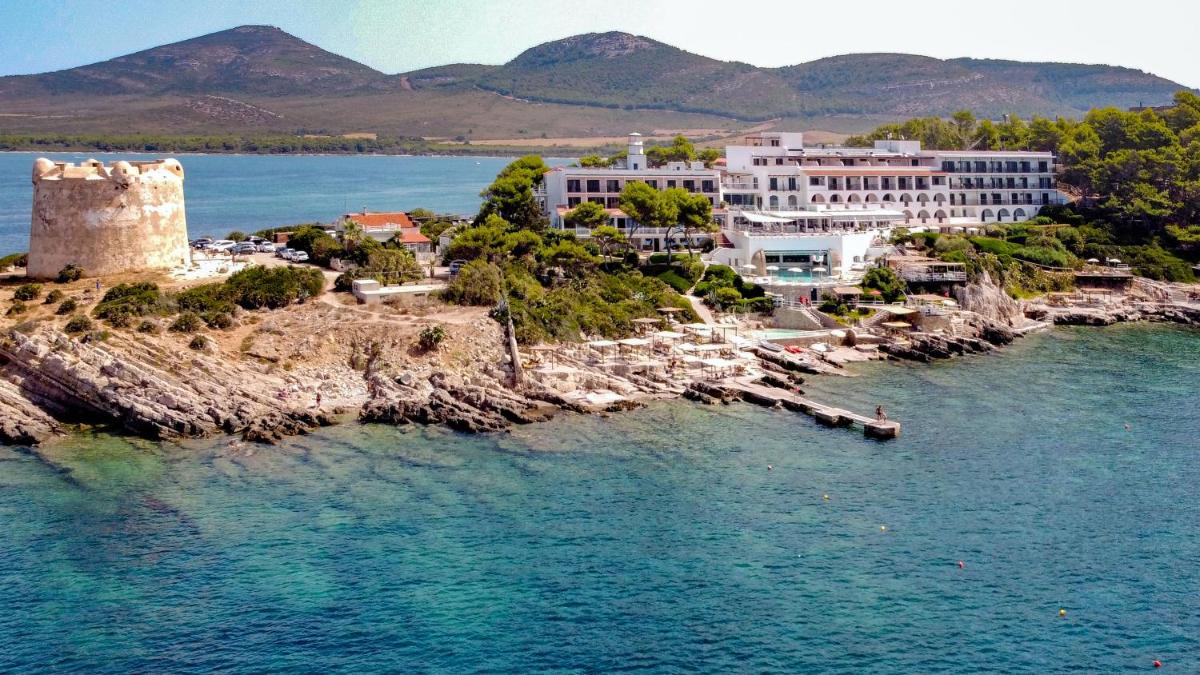 El Faro Hotel & Spa - Housity