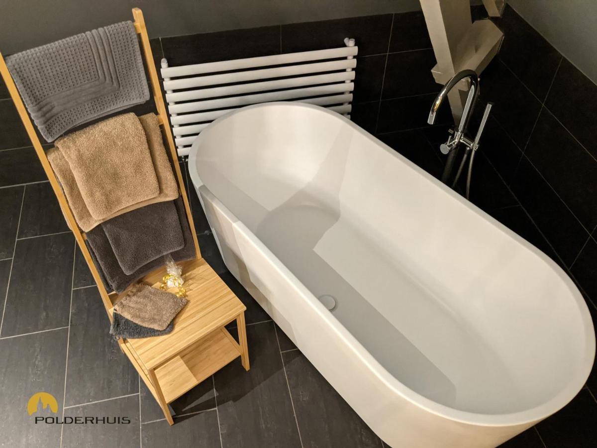 Polderhuis Bed & Breakfast - Housity