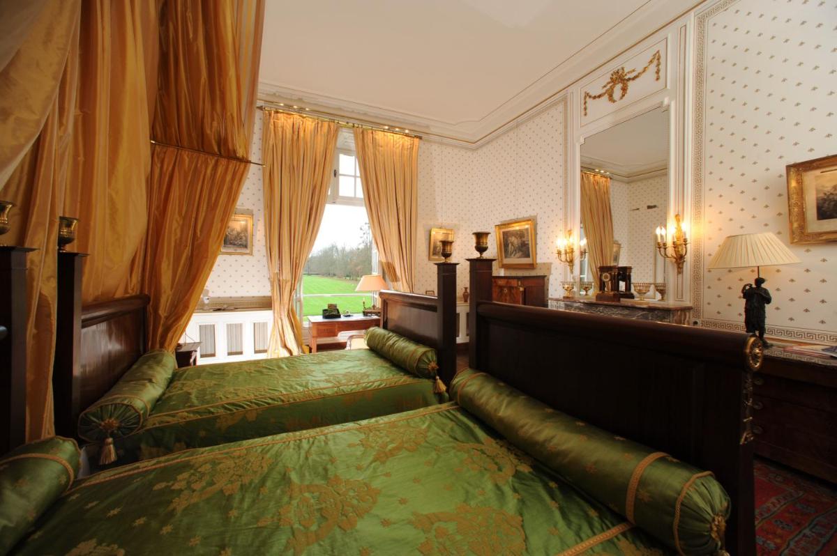 Chateau de Canisy - Housity