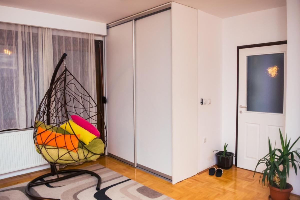 Apartment Aleksija - Housity