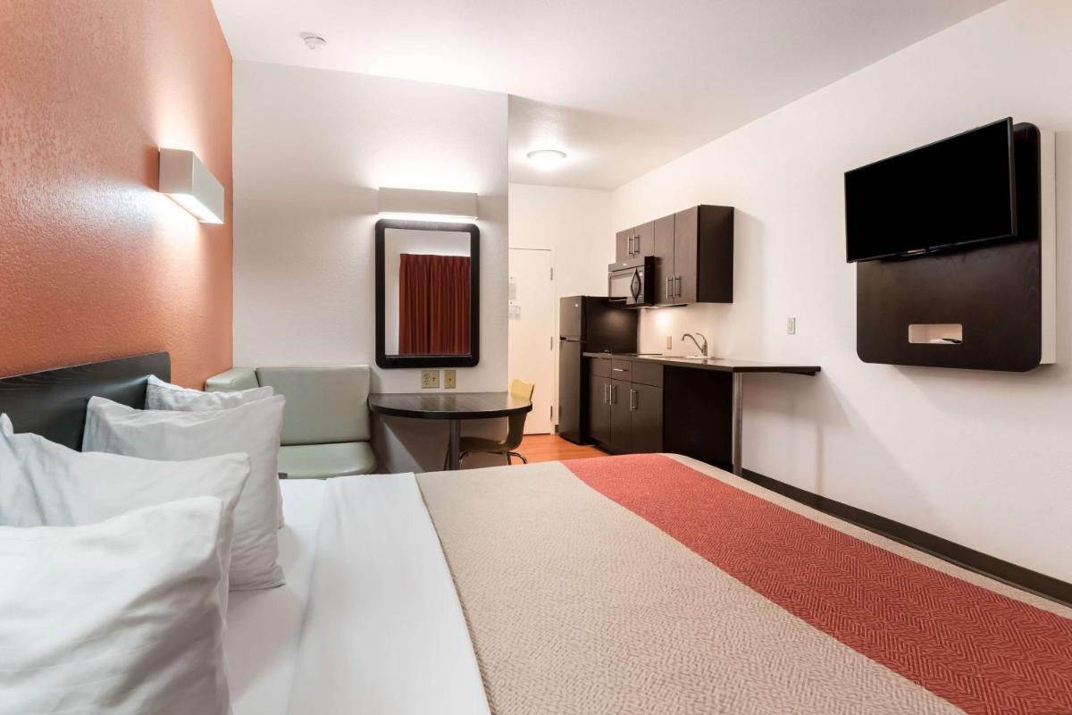 Motel 6 Wilkes Barre Arena - Housity
